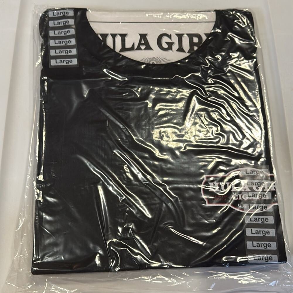 NWT Kona Coffee Flavor HULA GIRL CIGARS Aloha from Hawaii Black T-Shirt SMALL